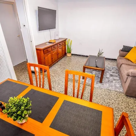 Sweetstaybykw Piso Castillo Apartment *